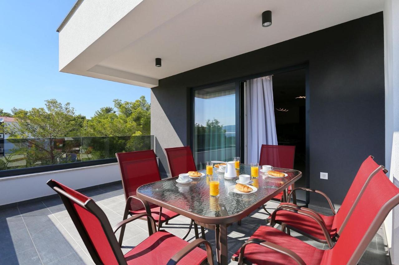 Villa Ankora 1 With Heated Pool Biograd Na Moru Exterior foto
