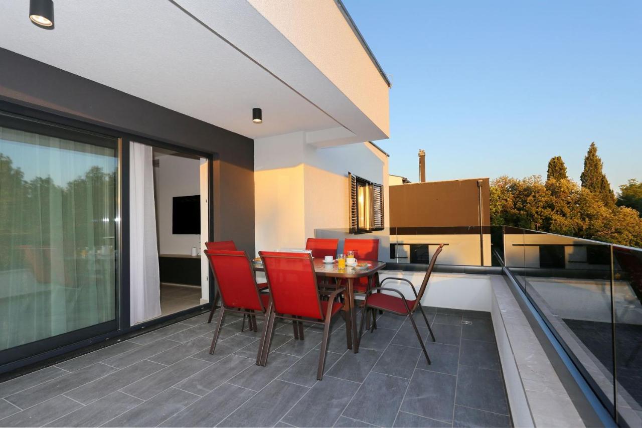 Villa Ankora 1 With Heated Pool Biograd Na Moru Exterior foto