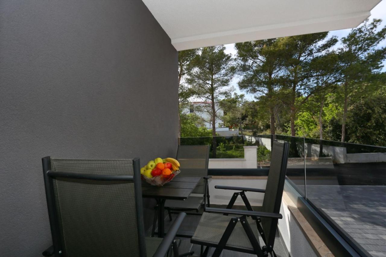 Villa Ankora 1 With Heated Pool Biograd Na Moru Exterior foto